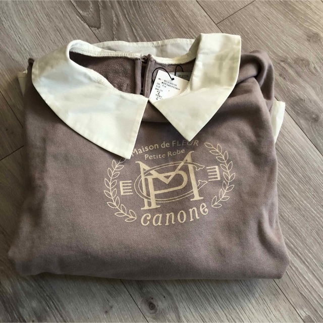 canone 伸びするあの子のフリルスエット canone 伸びするあの子のフリルスエット