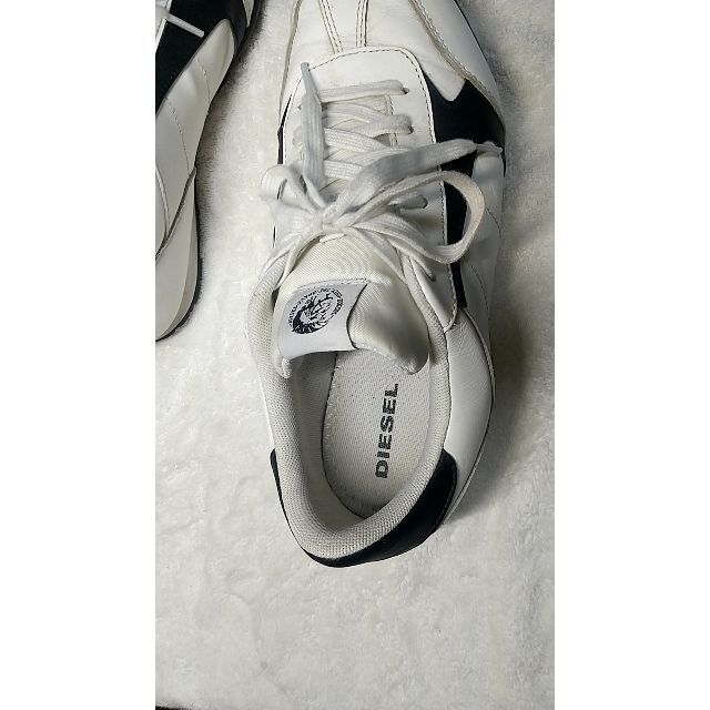 DIESEL(ディーゼル)のDIESEL スニーカー メンズの靴/シューズ(スニーカー)の商品写真