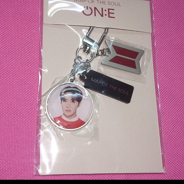 BTS ON:E ジェイホープ ホソク J-HOPE キーリングセット フラッグ エンタメ/ホビーのCD(K-POP/アジア)の商品写真