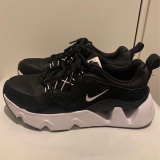 ナイキ(NIKE)のNIKE レディーススニーカー(スニーカー)