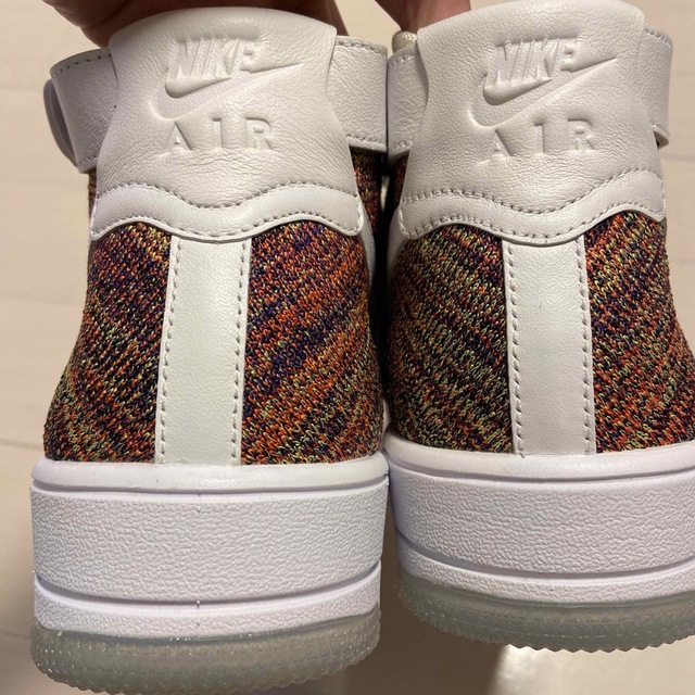 NIKE(ナイキ)のNIKE AIR FORCE 1 FLYKNIT MULTICOLOR メンズの靴/シューズ(スニーカー)の商品写真