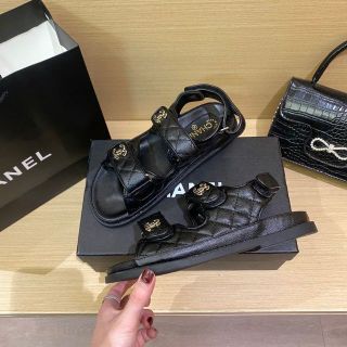 CHANEL - シャネル スポーツ サンダルの通販 by りゅ's shop|シャネル