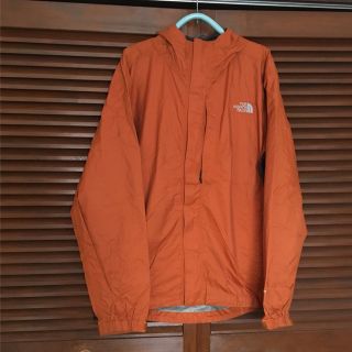 ザノースフェイス(THE NORTH FACE)のTHE NORTH FACE マウンテンパーカー　ナイロンジャケット　オレンジ(マウンテンパーカー)