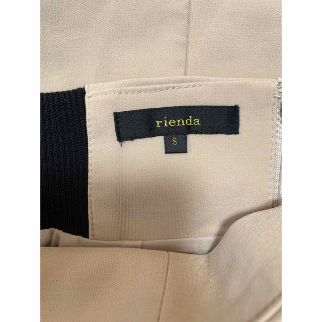 rienda(リエンダ)のrienda ミディタイトスカート Sサイズ レディースのスカート(ひざ丈スカート)の商品写真