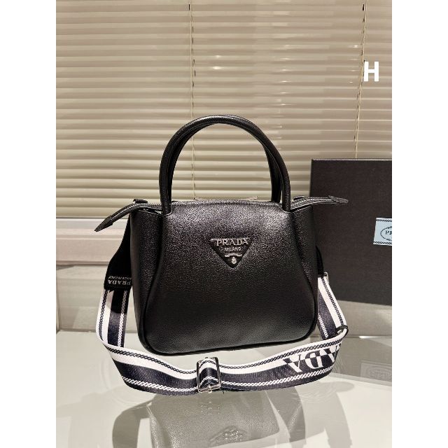 値下げ】 PRADA PRADA☆プラダ】レザーミニハンドバッグ - ショルダー