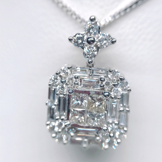 1.00ct プリンセスカット バケットカット ダイヤモンド トップ K18WG 1.00ct プリンセスカット バケットカット ダイヤモンド トップ K18WG