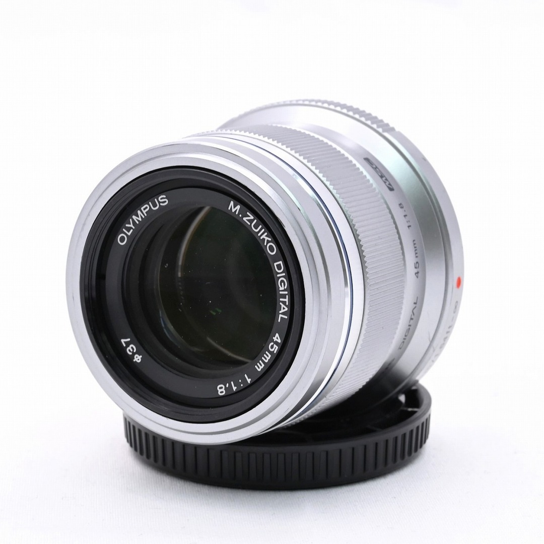 OLYMPUS(オリンパス)のOLYMPUS M.ZUIKO DIGITAL 45mm F1.8 スマホ/家電/カメラのカメラ(レンズ(単焦点))の商品写真