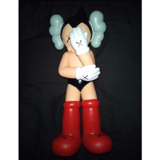 メディコムトイ(MEDICOM TOY)の値下げ 新品 未使用 KAWS × ATOM フィギュア(SF/ファンタジー/ホラー)