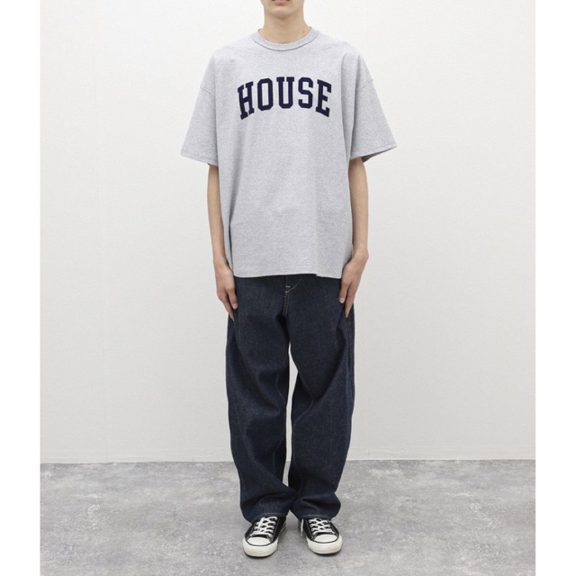 新品未開封【ISNESS イズネス】 HOUSE FLOCKY T-SHIRT