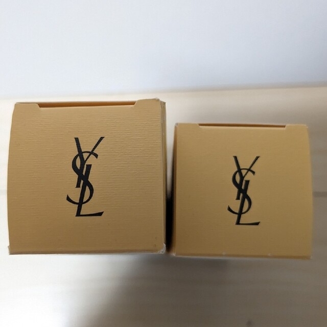 Yves Saint Laurent(イヴサンローラン)のYSL ピュアショット ナイトセラム 新品レフィル 本体使用 サンプル コスメ/美容のスキンケア/基礎化粧品(美容液)の商品写真