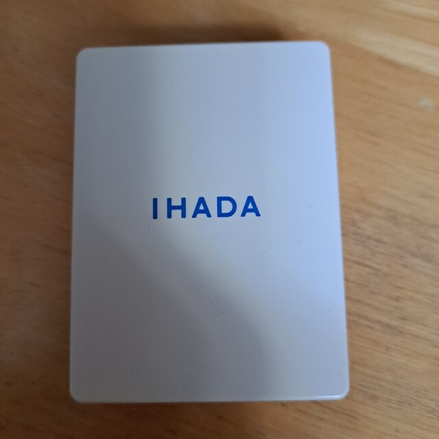 IHADA(イハダ)のIHADA　イハダ コスメ/美容のベースメイク/化粧品(フェイスパウダー)の商品写真