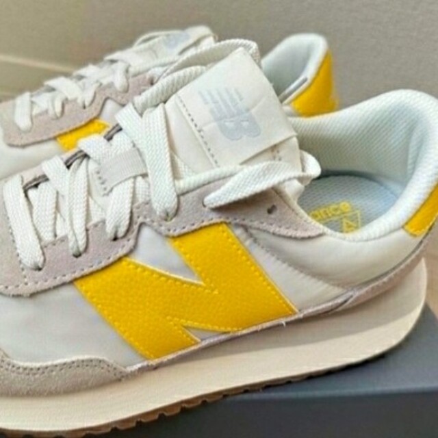 New Balance(ニューバランス)の【中古】NB/スニーカー WS237 QE（White）23.5cm レディースの靴/シューズ(スニーカー)の商品写真