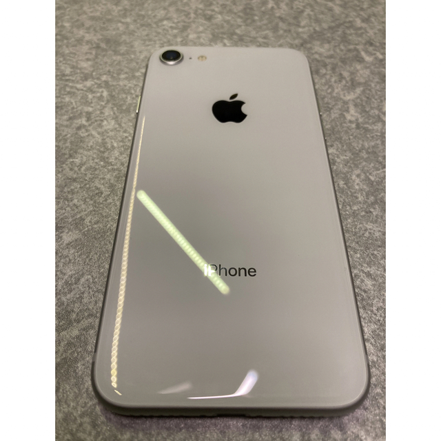 新品　iPhone 8 Silver 256 GB SIMフリー　本体