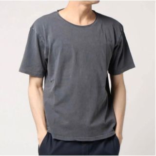 アズールバイマウジー(AZUL by moussy)のアズールバイマウジー グレー Tシャツ 新品未使用 タグ付き Lサイズ(Tシャツ/カットソー(半袖/袖なし))