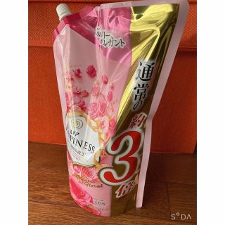 カオウ(花王)のレノアハピネス　詰替え用　1260mL(洗剤/柔軟剤)