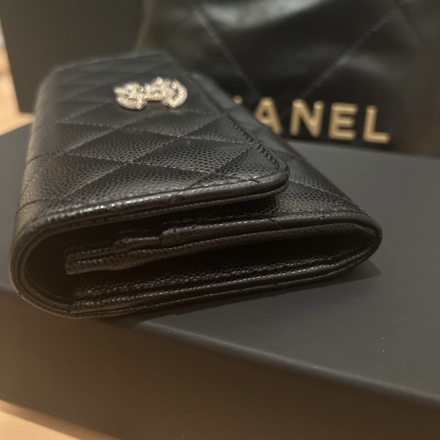 ご専用です♡シャネル　CHANEL 19 ミディアムウォレット