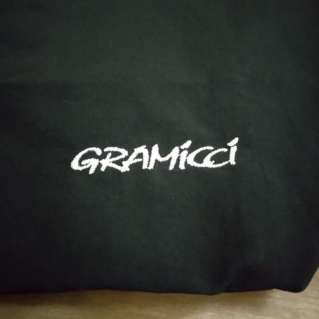 GRAMICCI(グラミチ)の【別注】nano・universe × GRAMICCI ショルダーバッグ 黒 メンズのバッグ(ショルダーバッグ)の商品写真