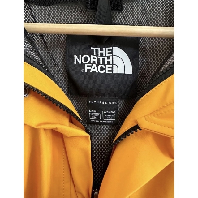 THE NORTH FACE(ザノースフェイス)のthenorthface ザノースフェイス　レトロ　マウンテンライトジャケット メンズのジャケット/アウター(マウンテンパーカー)の商品写真