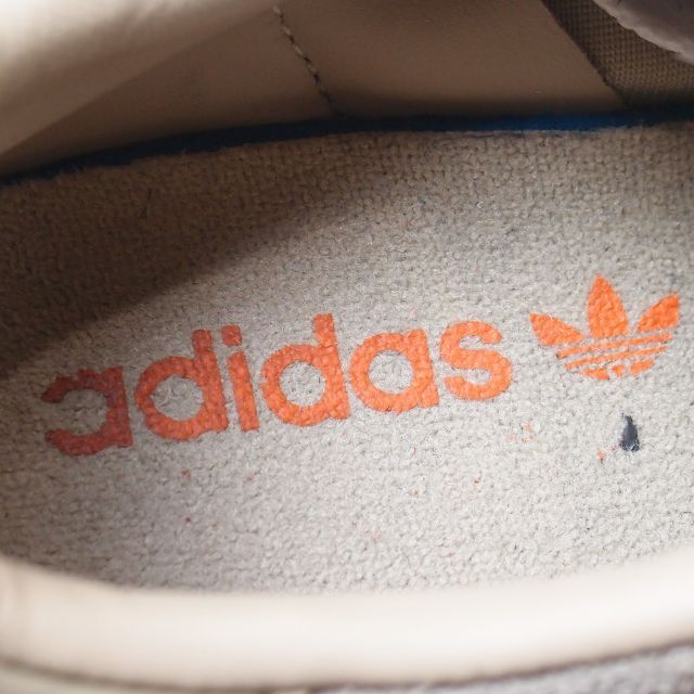 adidas(アディダス)のadidas BEAMS スエードローカットスニーカー CAMPUS 23.5 レディースの靴/シューズ(スニーカー)の商品写真