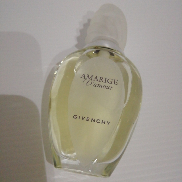 GIVENCHY ジバンシィ アマリージュ ダムール オーデトワレ 30ml