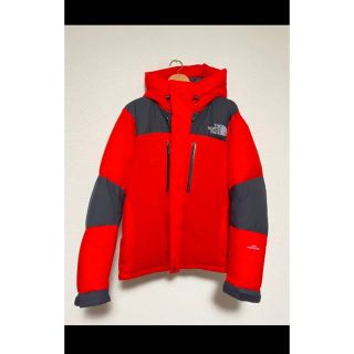 ノースフェイス(THE NORTH FACE) ダウンジャケット(レッド/赤色系)の ノースフェイス(THE NORTH FACE) ダウンジャケット(レッド/赤色系)の