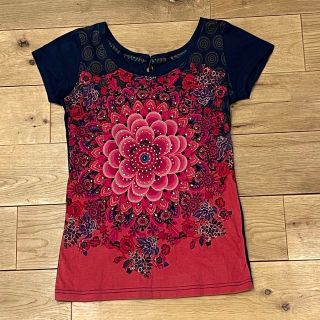 デシグアル(DESIGUAL)のデシグアル　半袖　カットソー　Ｓサイズ(カットソー(半袖/袖なし))