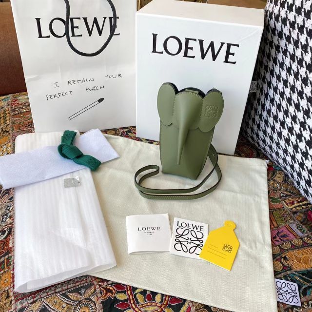 未使用 ロエベ LOEWE エレファント ポケット ポーチ ポシェット