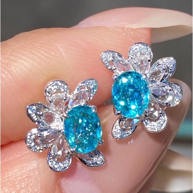 新品即決 ダイヤ 天然パライバトルマリン ¥ k18 ピアス0.86ct ピアス