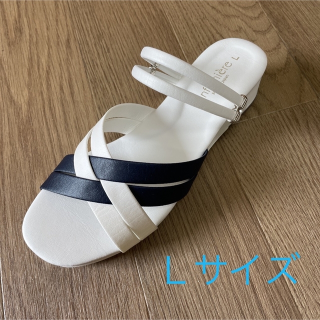 O脚補正ナースサンダル　新品　Ｌサイズ　アンファミエ　24cm レディースの靴/シューズ(サンダル)の商品写真