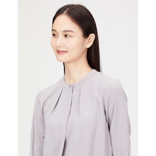 ナチュラルビューティーベーシック(NATURAL BEAUTY BASIC)の新品　ナチュラルビューティーベーシック　ブラウス(シャツ/ブラウス(長袖/七分))