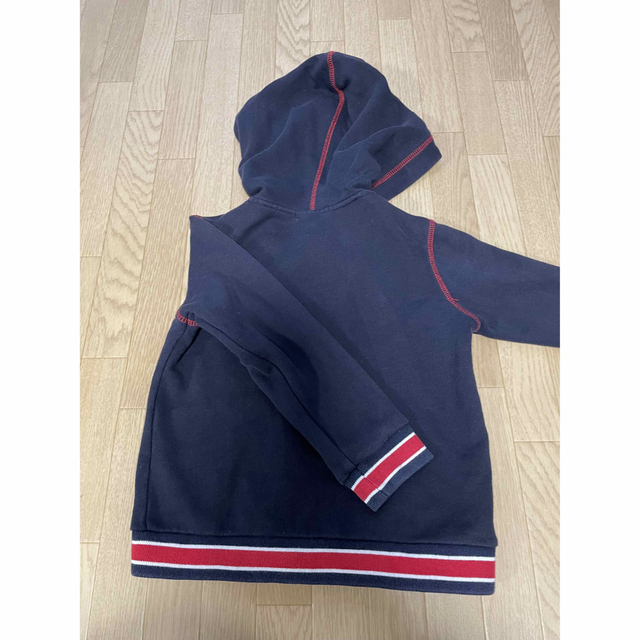 TOMMY HILFIGER(トミーヒルフィガー)のTOMMY HILFIGER キッズ/ベビー/マタニティのキッズ服男の子用(90cm~)(ジャケット/上着)の商品写真