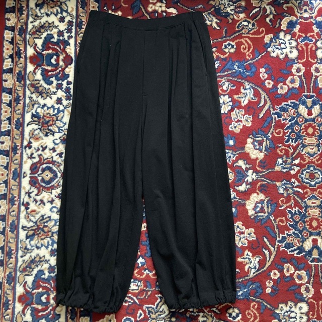 LAD MUSICIAN(ラッドミュージシャン)のLAD MUSICIAN 3TUCK BALOON CROPPED PANTS メンズのパンツ(その他)の商品写真