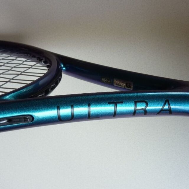 wilson(ウィルソン)のウィルソン  ウルトラ ツアー 95CV V4　（送料込み） スポーツ/アウトドアのテニス(ラケット)の商品写真
