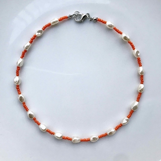  beads necklace＊orange pearl🌻 ハンドメイドのアクセサリー(ネックレス)の商品写真