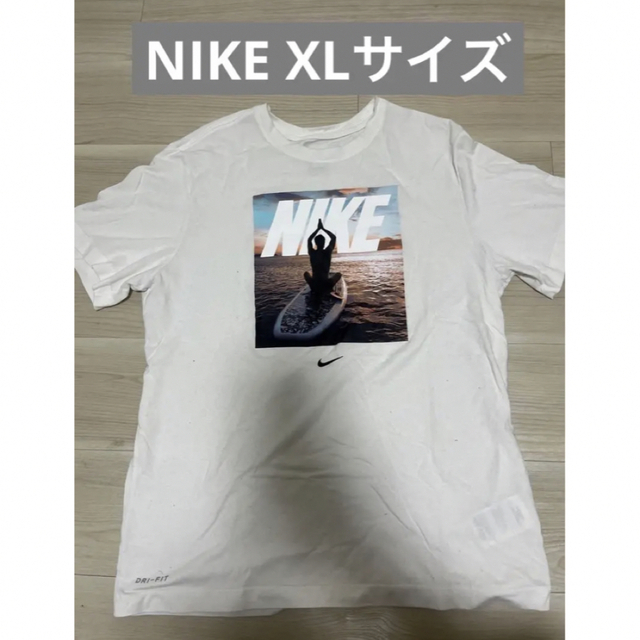 NIKE(ナイキ)のNIKE Tシャツ　XLサイズ メンズのトップス(Tシャツ/カットソー(半袖/袖なし))の商品写真