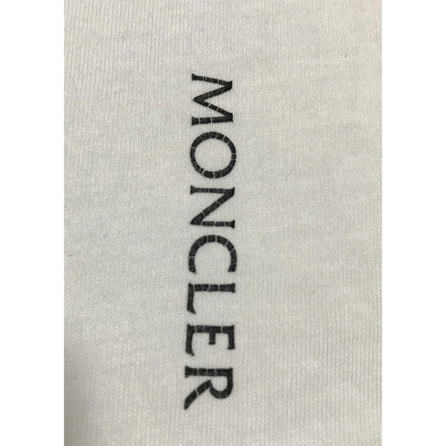 moncler プリントロゴtシャツ