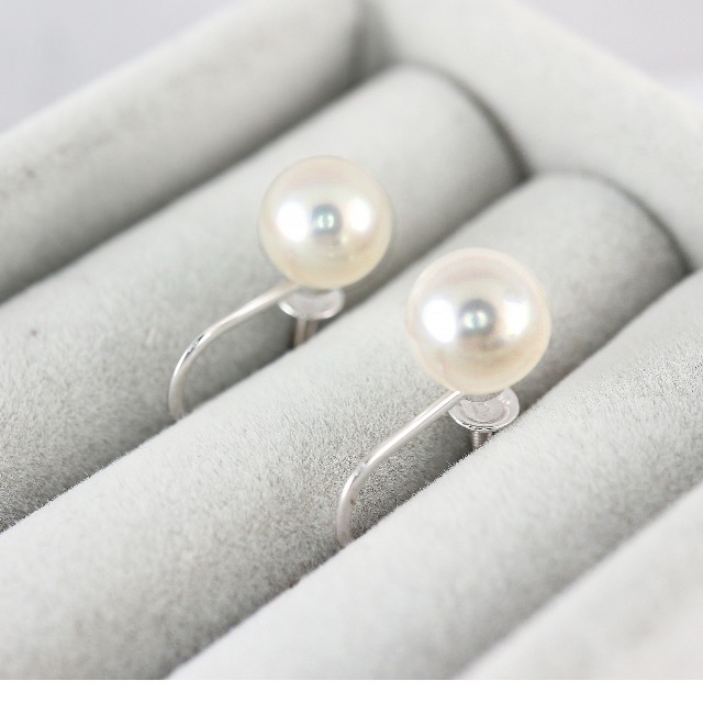 MIKIMOTO> K18(WG) パール イヤリング 7.3mm 最先端 semivoire.com