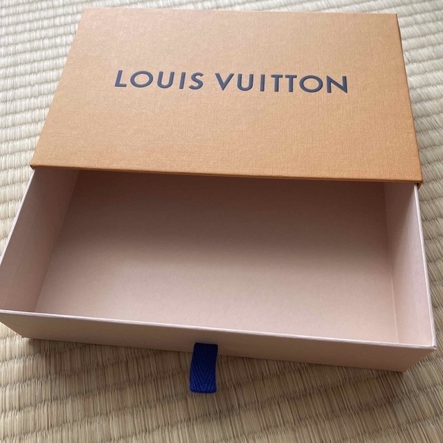 VUITTON ウォレット　３個