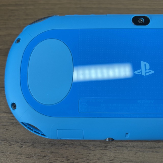 PlayStation Vita(プレイステーションヴィータ)の★美品★PlayStationVITA PCH-2000 ZA23 アクアブルー エンタメ/ホビーのゲームソフト/ゲーム機本体(携帯用ゲーム機本体)の商品写真