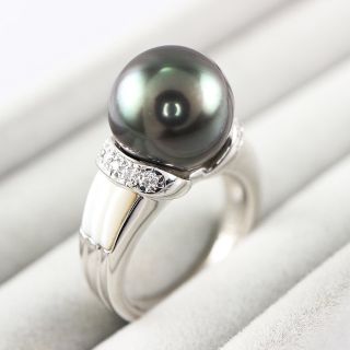 タサキ(TASAKI)の＜TASAKI＞　Pt900　黒蝶真珠　ダイヤ　リング　11.2mm　D0.09(リング(指輪))