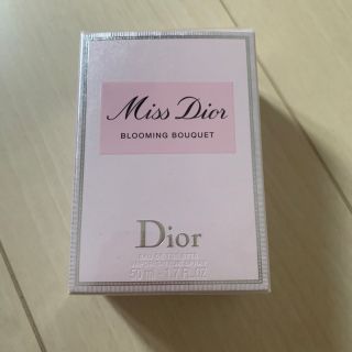 クリスチャンディオール(Christian Dior)のブルーミングブーケオードトワレ　50ml(香水(女性用))