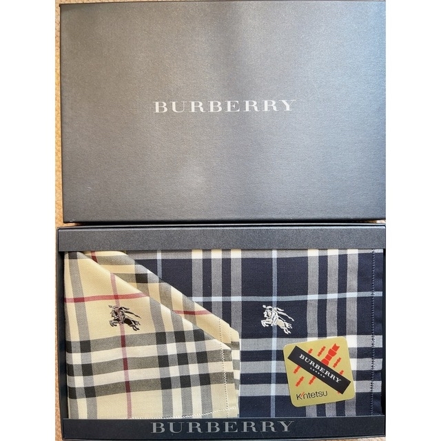 BURBERRY(バーバリー)の【最終値下げ】Burberry バーバリー　ハンカチセット メンズのファッション小物(ハンカチ/ポケットチーフ)の商品写真