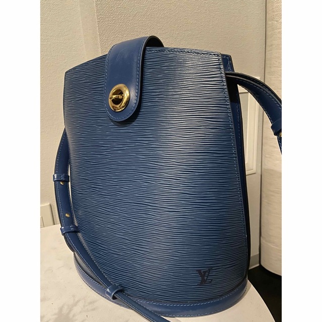 LOUIS VUITTON M52252 エピ クリュニー ショルダーバッグ