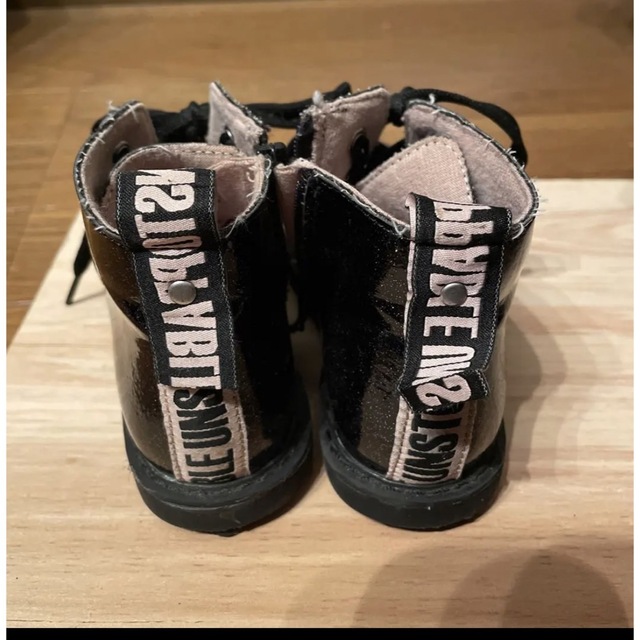 ZARA KIDS(ザラキッズ)のZARA キッズブーツ キッズ/ベビー/マタニティのキッズ靴/シューズ(15cm~)(ブーツ)の商品写真