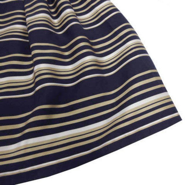NATURAL BEAUTY BASIC(ナチュラルビューティーベーシック)のナチュラルビューティーベーシック スカート ミディ丈 紺 ゴールド シルバー S レディースのスカート(ひざ丈スカート)の商品写真