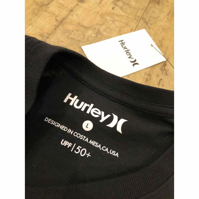 Hurley(ハーレー)のHURLEYハーレー メンズtee 新品未使用 全国送料無料 スポーツ/アウトドアのスポーツ/アウトドア その他(サーフィン)の商品写真
