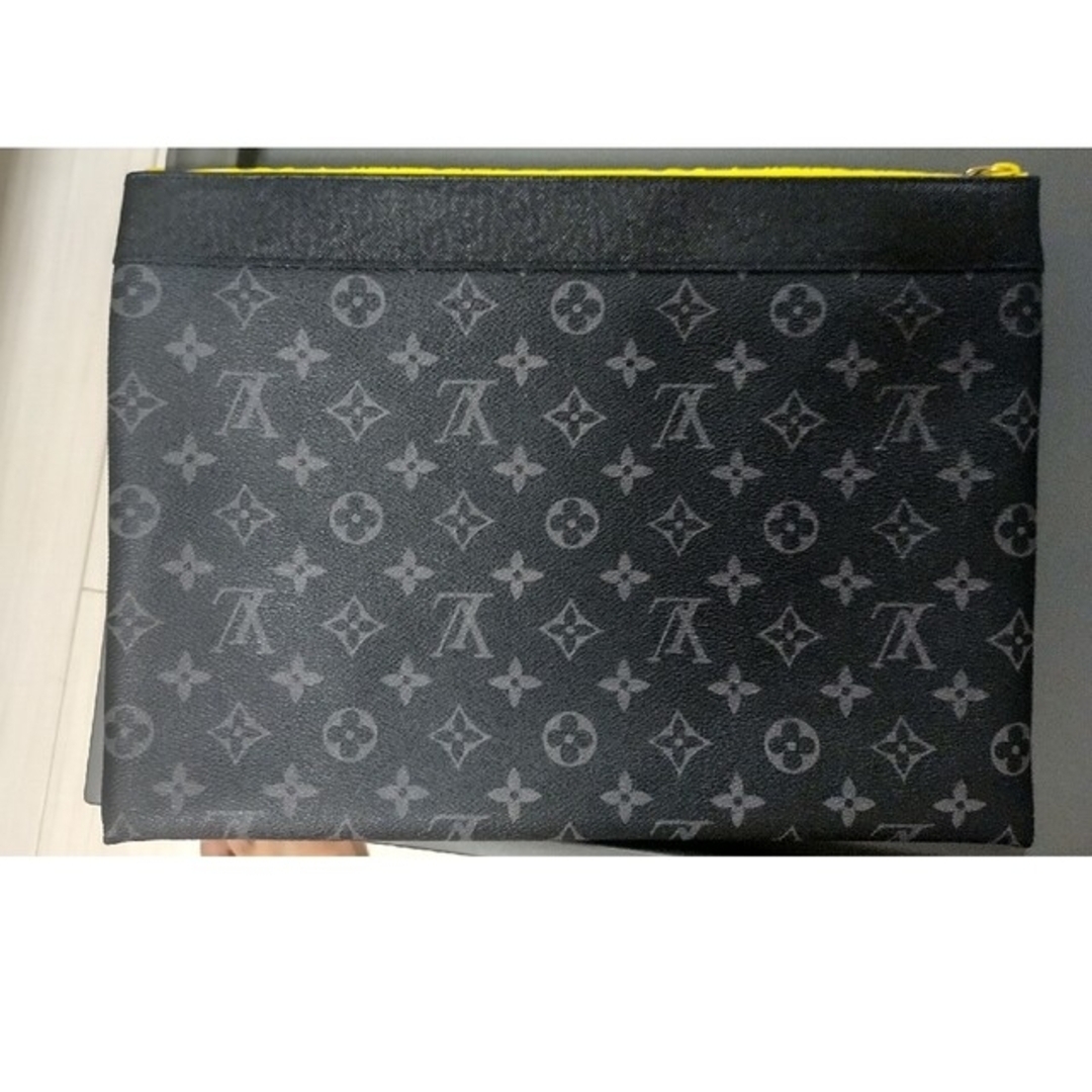 LOUIS VUITTON(ルイヴィトン)のLOUIS VUITTON　クラッチバッグ メンズのバッグ(セカンドバッグ/クラッチバッグ)の商品写真