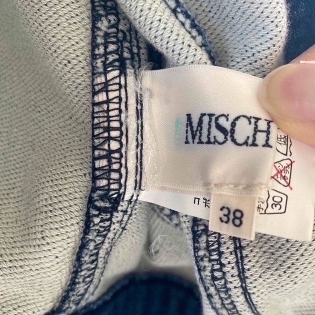 MISCH MASCH(ミッシュマッシュ)のミッシュマッシュ　ビジュージャケット レディースのジャケット/アウター(Gジャン/デニムジャケット)の商品写真