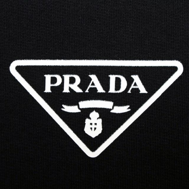 PRADAプラダ ロゴ　パーカー　Mサイズ