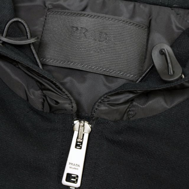 PRADA - 1 PRADA ブラック ロゴ パーカー フーディ size Mの通販 by